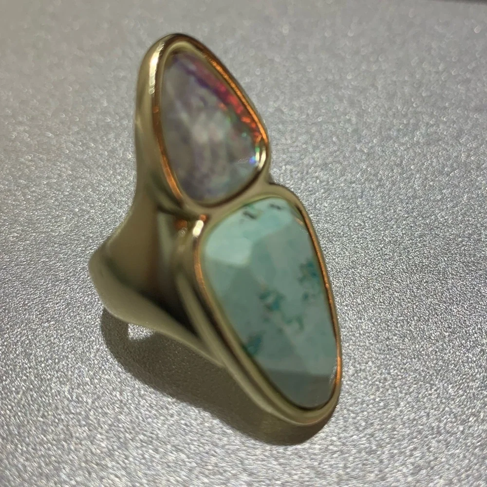 NWOT Kendra Scott Margot Gold Cocktail Ring